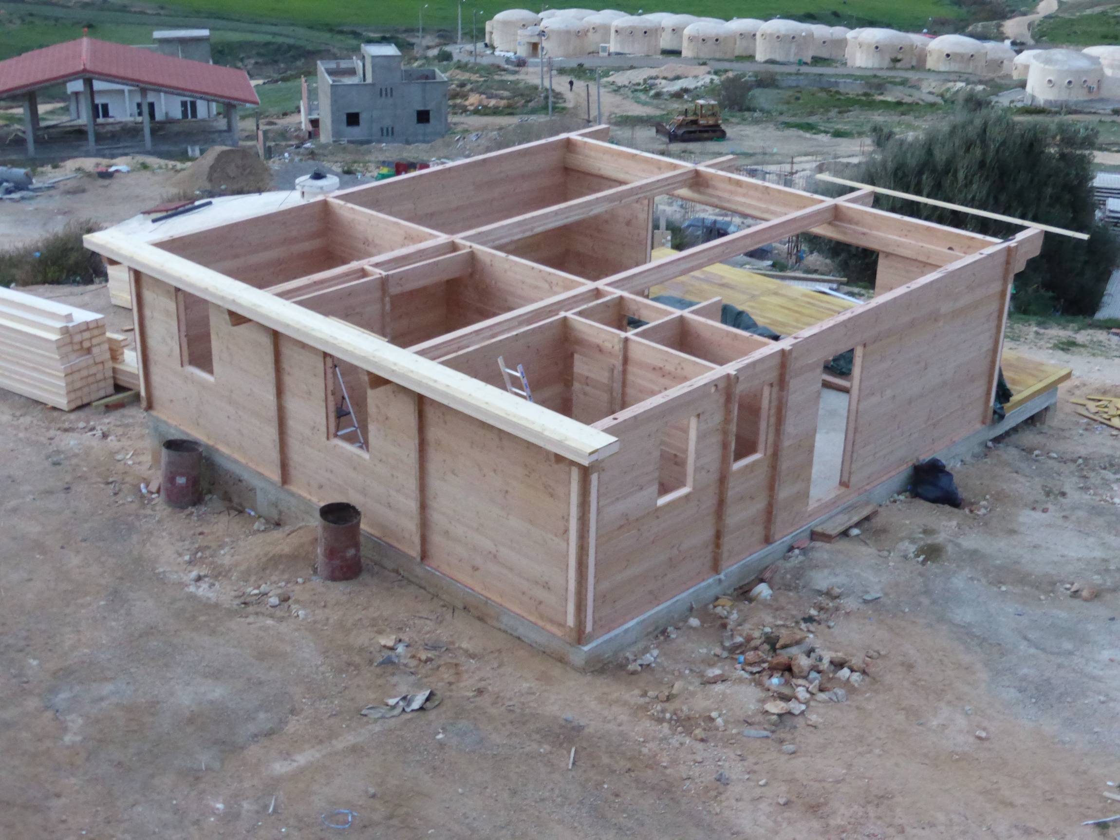 Wood Concept France propose des chalets en bois de madrier isolé ...